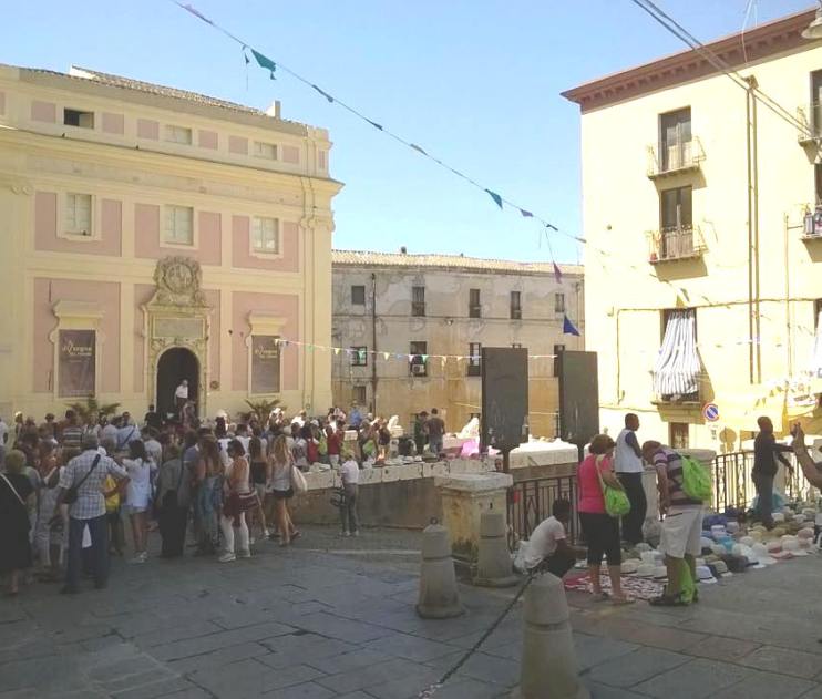 ARSENICO, Commercio abusivo: gli immigrati non leggono i comunicati stampa della Prefettura di Cagliari