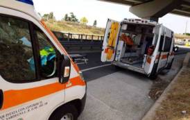 MURAVERA, Turista francese con ictus, ma l’ambulanza medicalizzata rimane in panne sulla statale 125