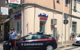 CAGLIARI, Tenta di rapinare commerciante marocchino in viale Bonaria: arrestato pregiudicato algerino