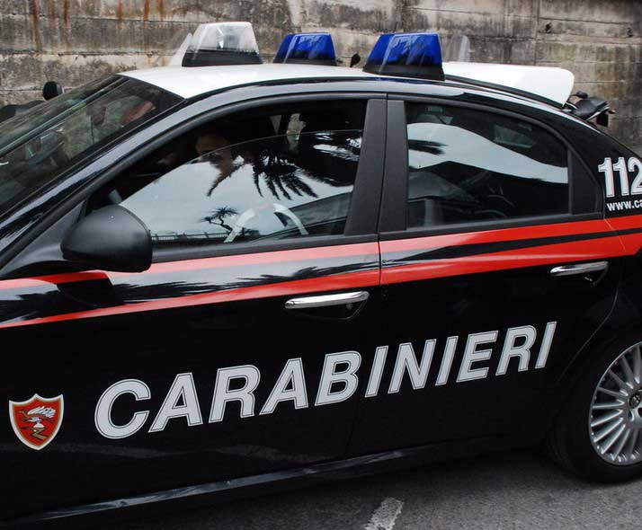Carabinieri_auto