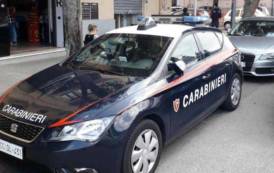 CAGLIARI, Aggredisce moglie e figlia: arrestato pregiudicato marocchino