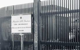 CAGLIARI, Tenta di consegnare cocaina al compagno detenuto: arrestata dalla Polizia Penitenziaria