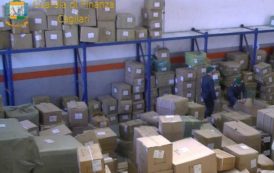 ELMAS, Scoperto capannone clandestino di merce cinese: sequestrati 210.000 prodotti contraffatti (VIDEO)