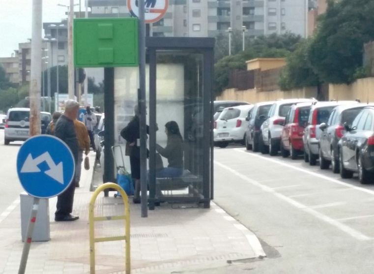 Toni minacciosi nel parcheggio dell’Oncologico di Cagliari (Michele)