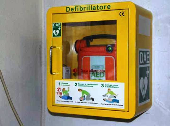defibrillatore2
