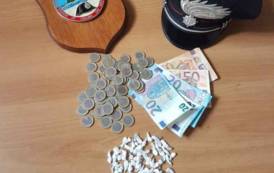 CAGLIARI, Spacciavano cocaina ed eroina in via Schiavazzi: arrestati due pregiudicati
