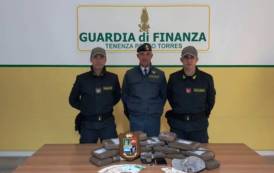 PORTO TORRES, Sbarca dalla Spagna con 15 chili di cocaina: arrestato corriere spagnolo (VIDEO)