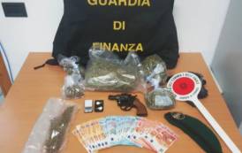SASSARI, Spaccio di marijuana e cocaina: arrestati due giovani di 23 e 24 anni