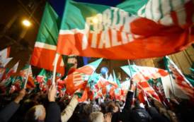 REGIONE, I ‘ribelli’ di Forza Italia convocano il partito a Cagliari. Berlusconi lancia appello all’unità