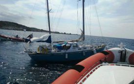 SANTA TERESA GALLURA, Recuperato un ragazzo di 30 anni che in barca a vela rischiava di affondare