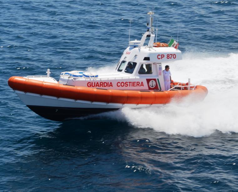 CAGLIARI, Scomparso un barchino partito dall’Algeria e diretto in Sardegna con 14 persone a bordo