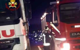 SILIQUA, Tampona un camion sulla 130: morto il conducente di un’auto (VIDEO)