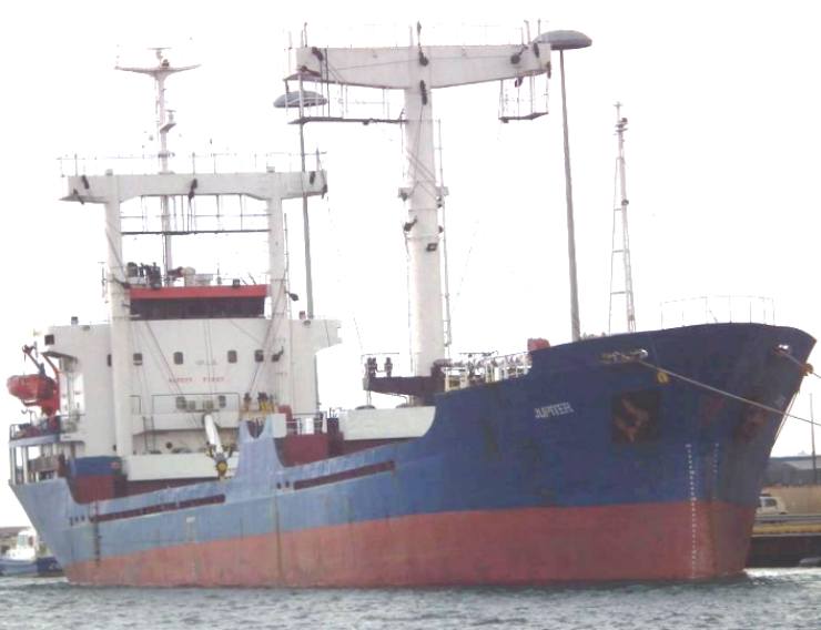 CAGLIARI, Maxi sequestro di droga a bordo nave Jupiter: oltre 20 tonnellate di hasish per un valore di 200 milioni e 10 arresti