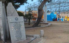LA MADDALENA, Dopo due settimane ancora danneggiato il monumento per i caduti di Nassiriya