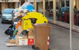 CAGLIARI, Aumenta la tassa comunale sui rifiuti (Tari), ma la pulizia nelle strade non migliora