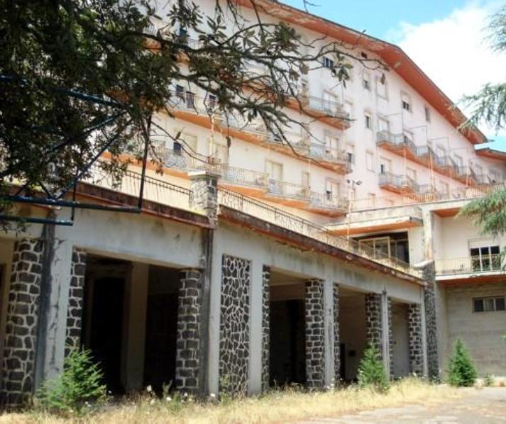 NUORO, Comitato Monte Ortobene:”L’albergo Esit deve rimanere una struttura ricettiva”