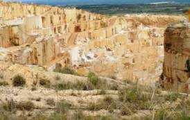 OROSEI, Cave, marmo, risorse lapidee: benefici per l’economia regionale