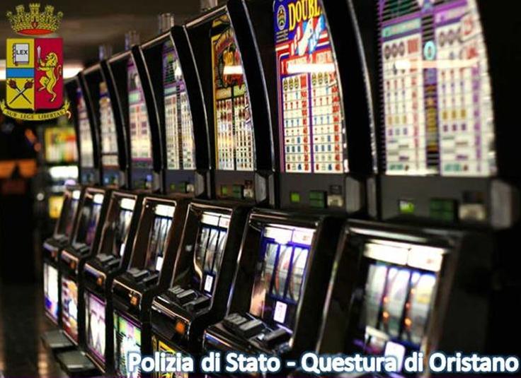 ORISTANO, Banda delle slot machine: denunciati 5 cittadini rumeni per i reati di furto e danneggiamento
