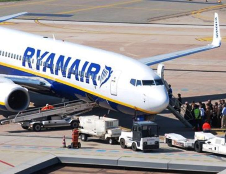 TRASPORTI, Assoturismo: “Intavolare trattativa con Ryanair a livello nazionale”. Tocco: “Assurdo far scappare la compagnia” 