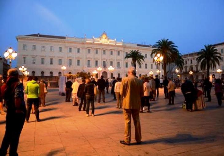 A Sassari in piazza con le Sentinelle in piedi contro la legge Cirinnà (Marcello Orrù – Consigliere regionale Psdaz)