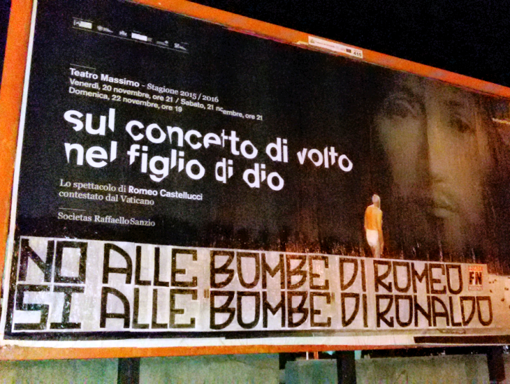 CAGLIARI, Forza Nuova contesta il teatro blasfemo di Castellucci: “No alle bombe di Romeo, si alle bombe di Ronaldo”