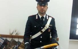 TEULADA, Distrugge un bar poi minaccia i carabinieri con un coltello di 50 centimetri: arrestato 42enne