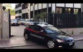 CAGLIARI, Rapinano ed accoltellano 2 extracomunitari in piazza Amendola: arrestata banda di 4 algerini (VIDEO)