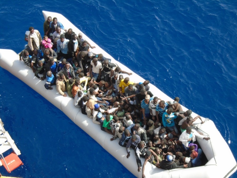 CAGLIARI, Arrivati 880 immigrati da sistemare nell’Isola, dove l’accoglienza è già al collasso da tempo
