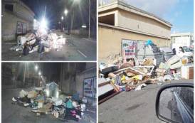 CAGLIARI, Dopo il mercatino domenicale in via Simeto restano i rifiuti in strada 